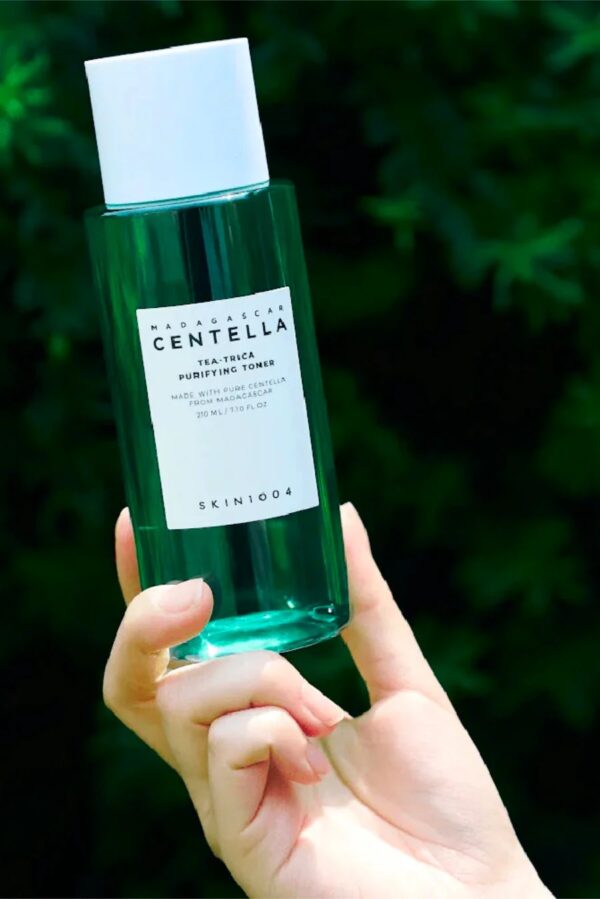 SKIN1004- Madagascar Centella Tea-Trica Purifying Toner - Imagen 2